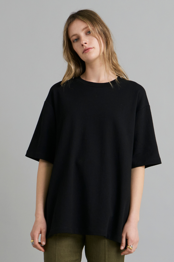 Black Yosshi GenderU Oversized Tee