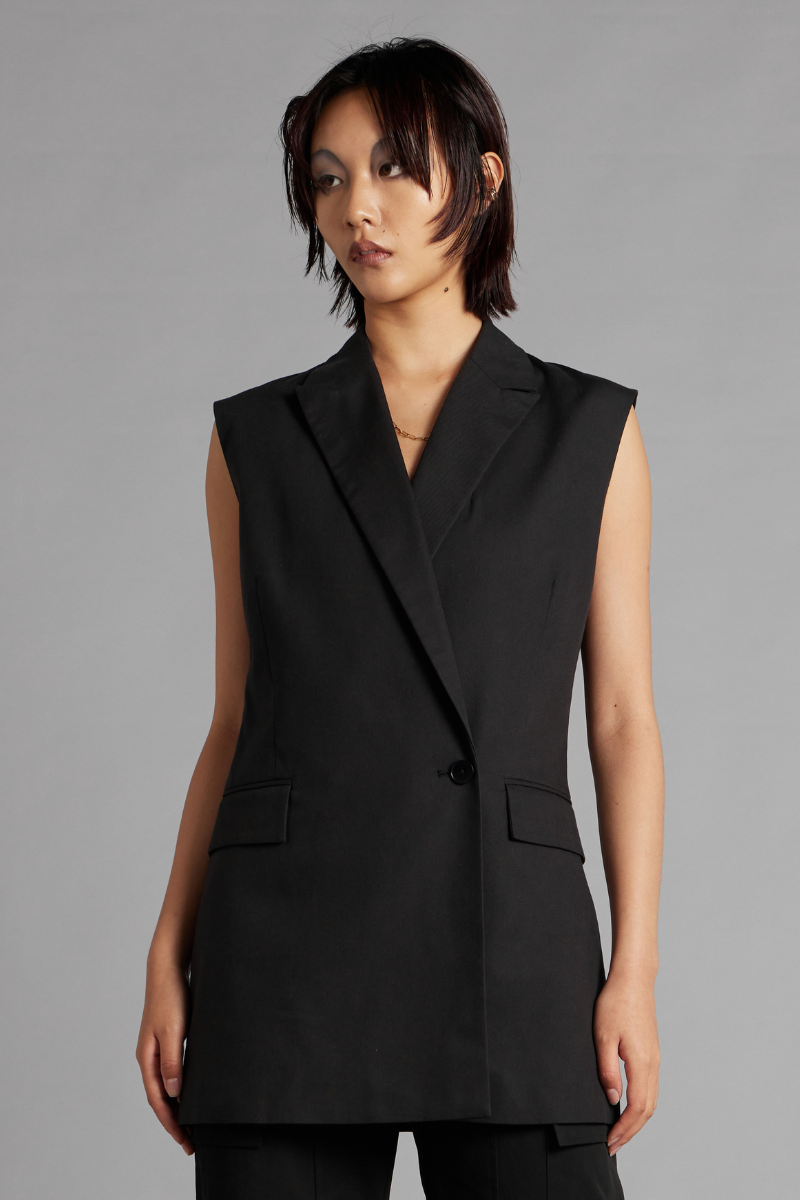 Black Aria Sleeveless Jacket