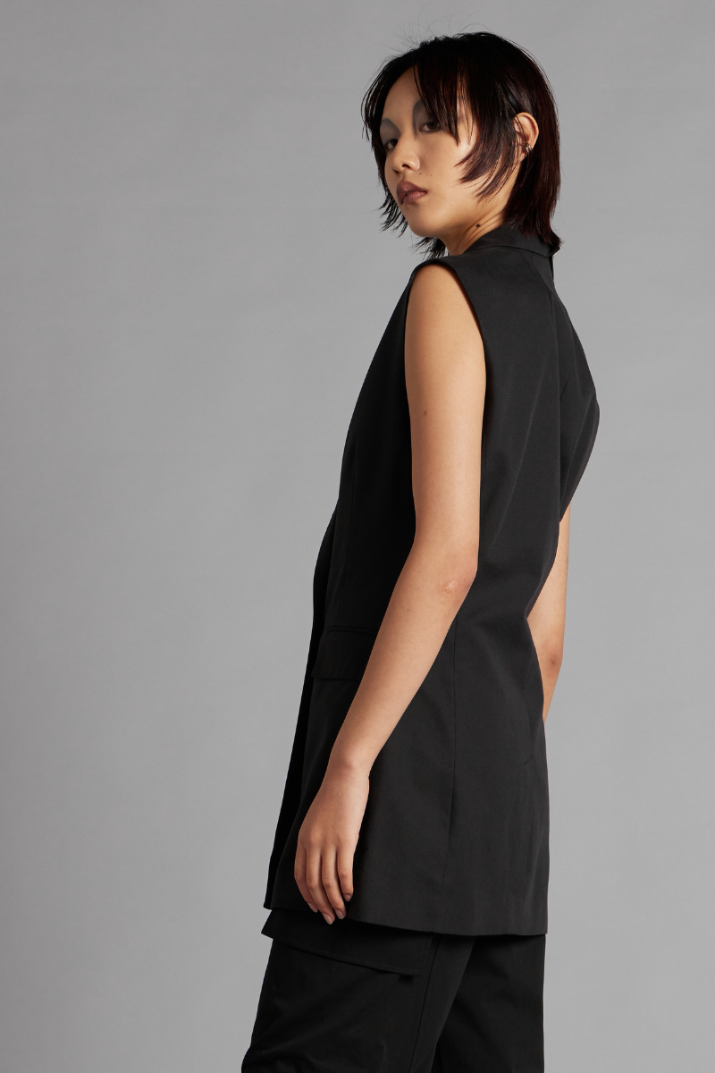 Black Aria Sleeveless Jacket