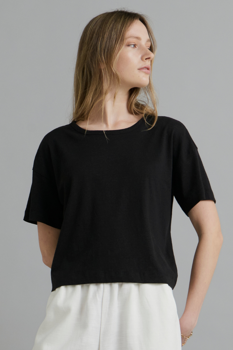 Black Joben Hemp Cotton Cropped Tee