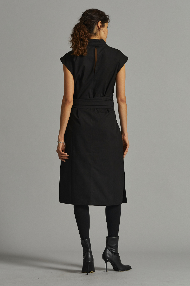 Black Radar Cotton Midi Dress