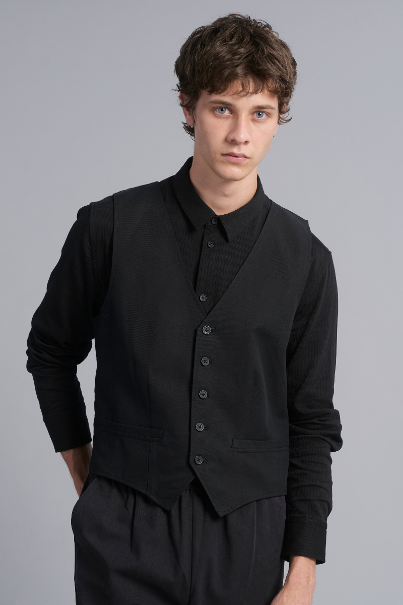 Black Isham GenderU Vest