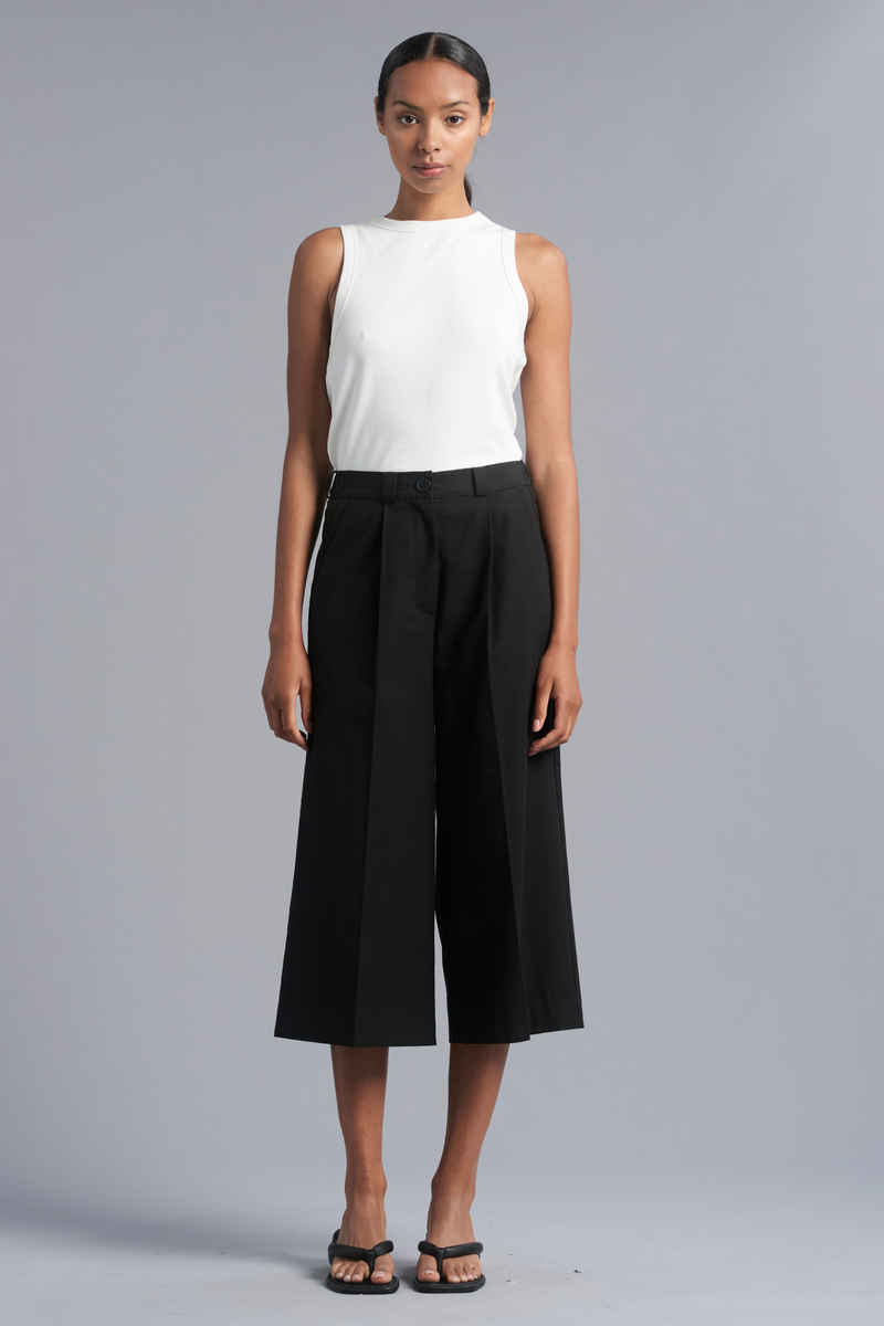 Black Kumo Tencel™ Crop Wide Leg Pant