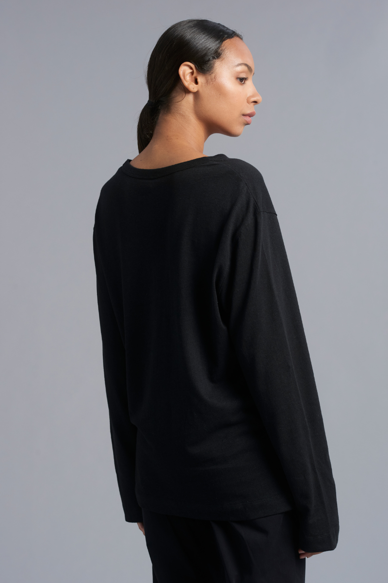 Black Quinn LS GenderU Hemp LS Tee
