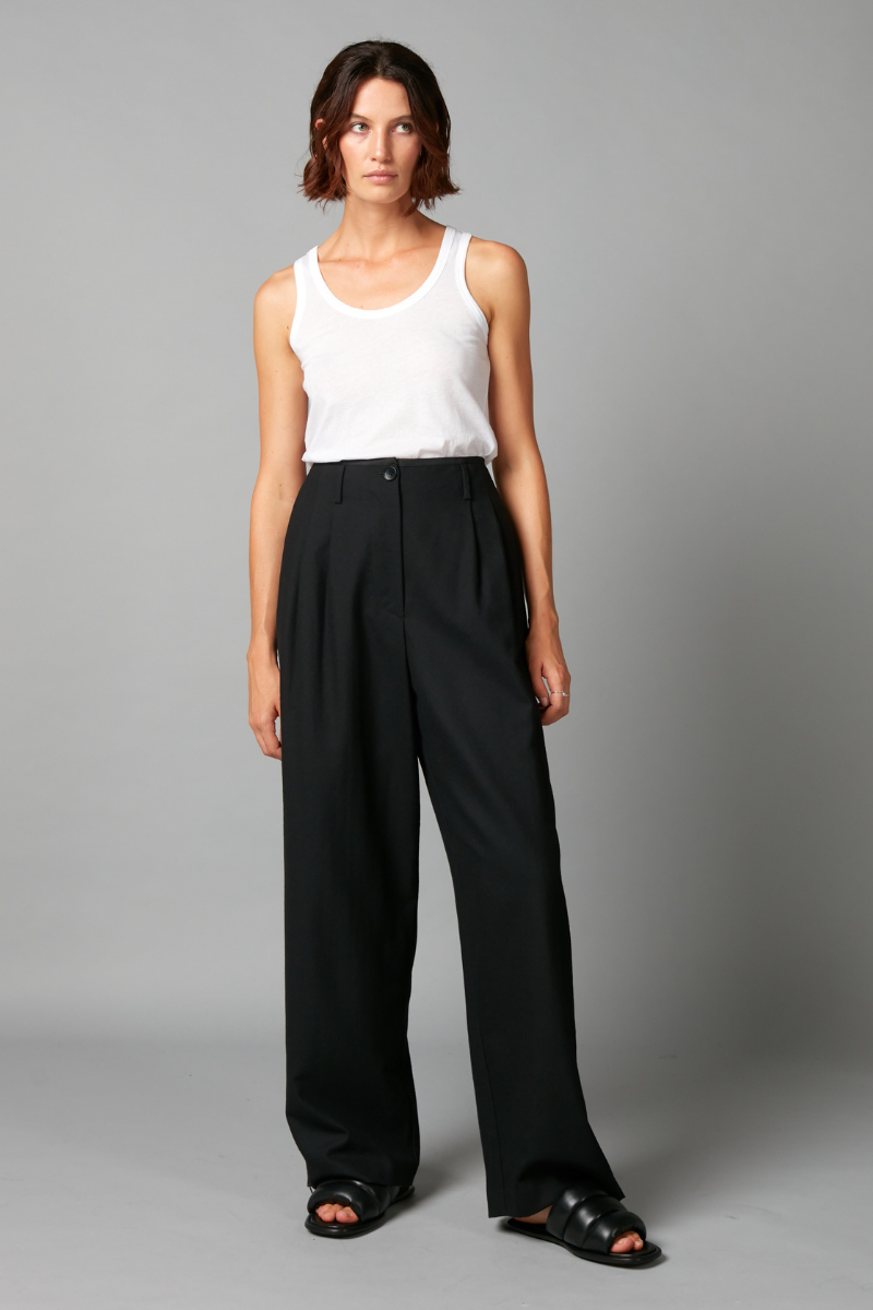 Black Sculpture Wool Pant