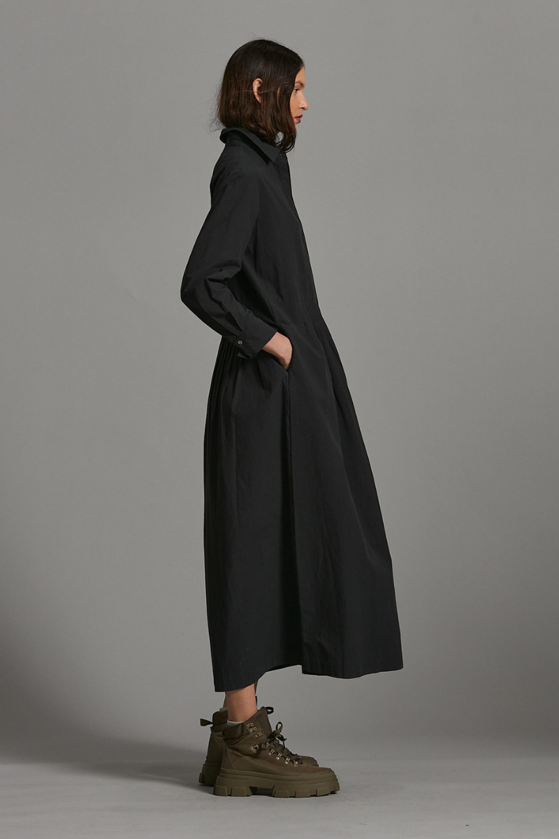 Black Aurora Maxi Shirt Dress