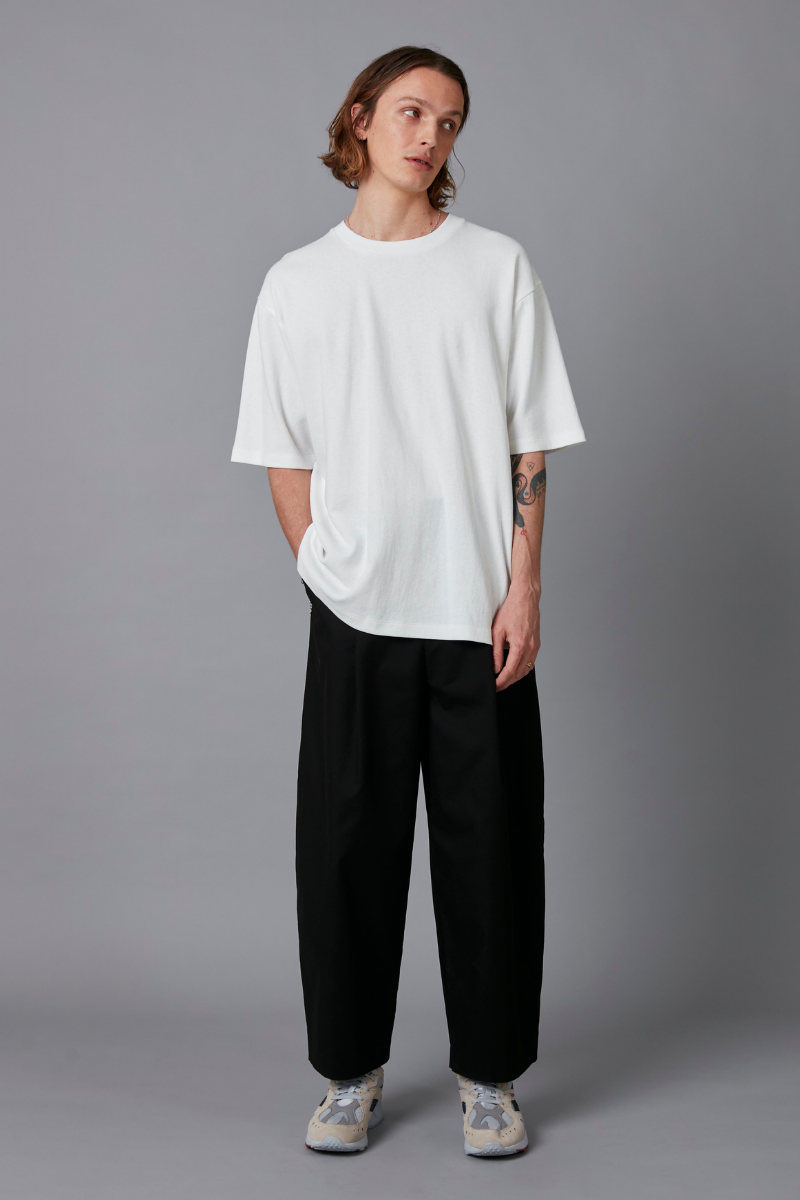 Off White Yosshi Relaxed GenderU Cotton Tee